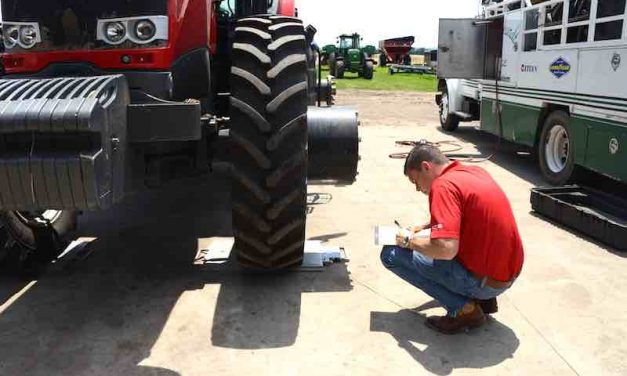 How to Prepare to Sell Farm Equipment in an Online Auction