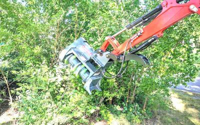 Loftness® Introduces Lightweight Battle Ax® Mulching Head for Compact Excavators