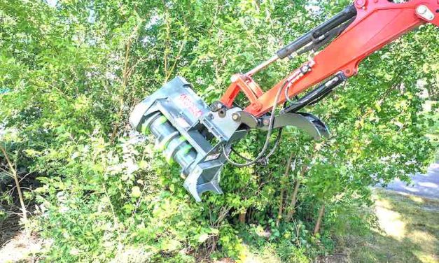 Loftness® Introduces Lightweight Battle Ax® Mulching Head for Compact Excavators